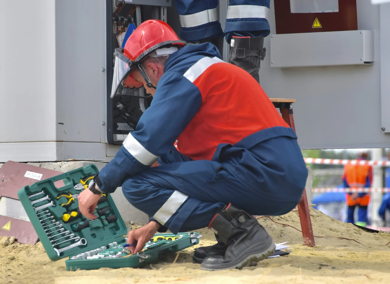 Commercial Property Maintenance: The Benefits of Outsourcing